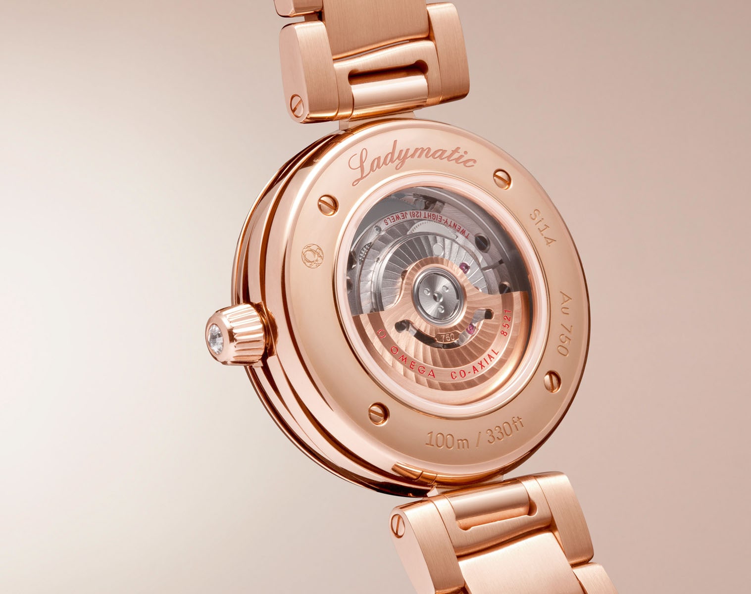 The transparent caseback of the Ladymatic ladies' watch