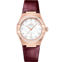 Constellation 29 mm, Sedna™ gold on leather strap - 131.58.29.20.55.002