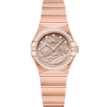 สีชมพู หน้าปัดนาฬิกาบน ทอง Sedna™ ตัวเรือนพร้อม ทอง Sedna™ bracelet - Constellation 25 มม., ทอง Sedna™ บน ทอง Sedna™ - 131.55.25.60.99.002