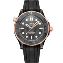 Seamaster Diver 300M 43,5 mm, céramique noire sur bracelet caoutchouc - 210.62.44.20.01.001
