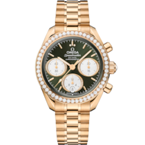 Green dial watch on Moonshine™ gold case with Moonshine™ gold bracelet - Speedmaster 38 38 mm, Moonshine™ gold on Moonshine™ gold - 324.55.38.50.60.001