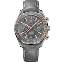 灰色錶盤腕錶，灰色陶瓷錶殼，襯以皮革錶帶配摺疊錶扣 bracelet - 超霸系列 月之暗面腕錶 44.25毫米, 灰色陶瓷 於 皮革錶帶配摺疊錶扣 - 311.63.44.51.99.001