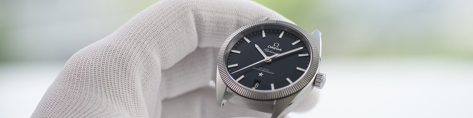 Omega Seamaster Aqua Terra 150m Co-Axial Master Chronometer 43mm GMT Grey Dial On Bracelet