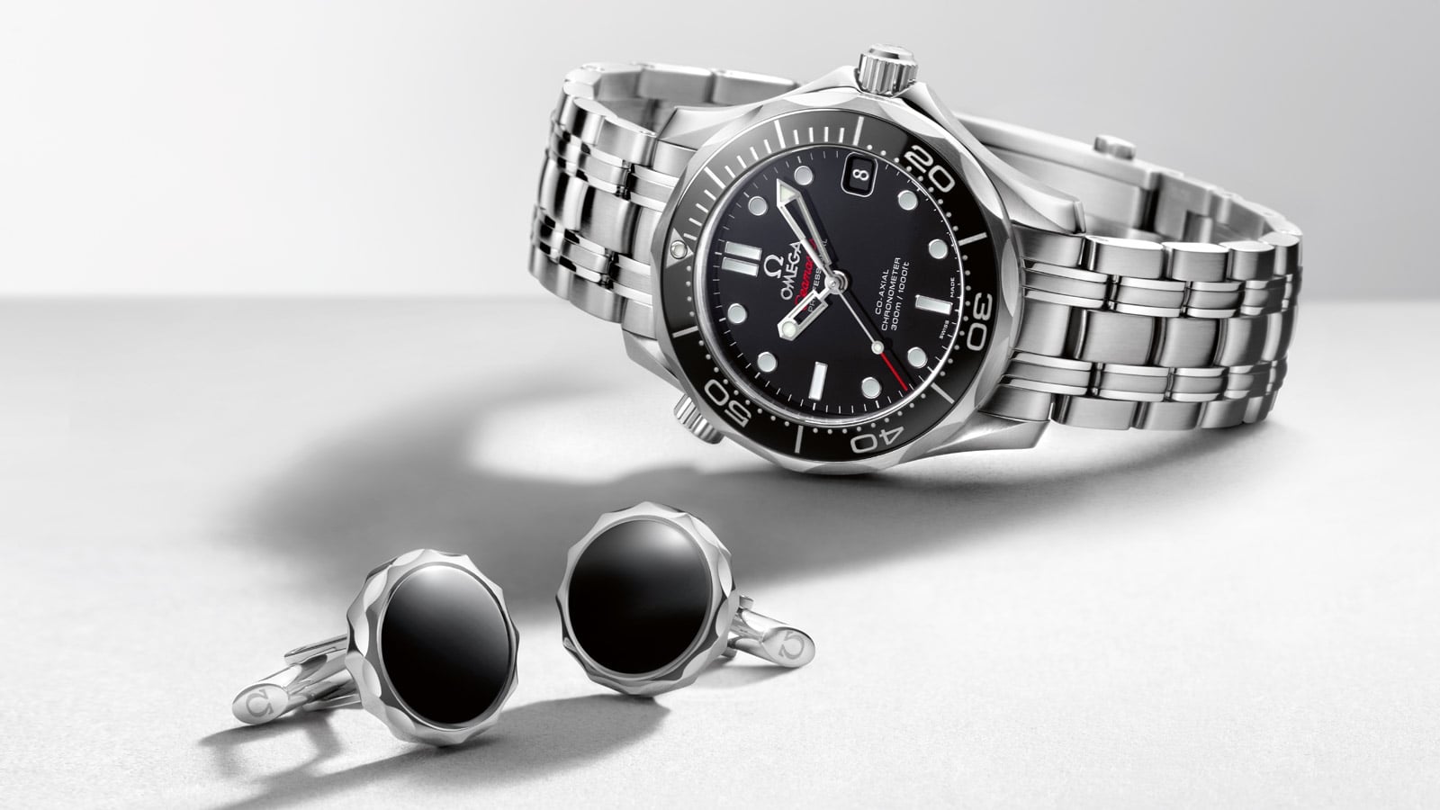 Omega Seamaster Planet Ocean 2201.50.00 Black