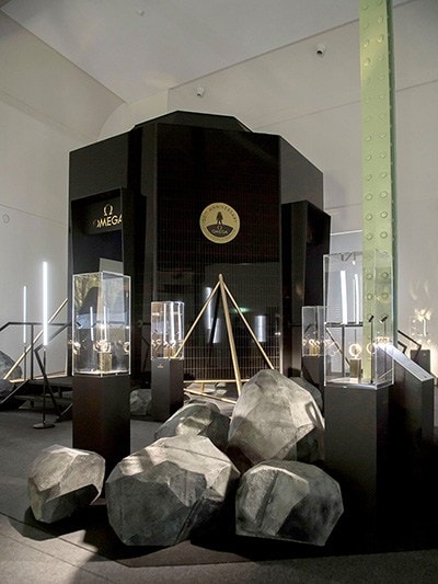 Выставка, посвященная Луне, в Гран-Пале